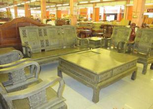 永亮紅木雞翅木萬字紋八件套 品味經(jīng)典的中式家居藝術(shù)